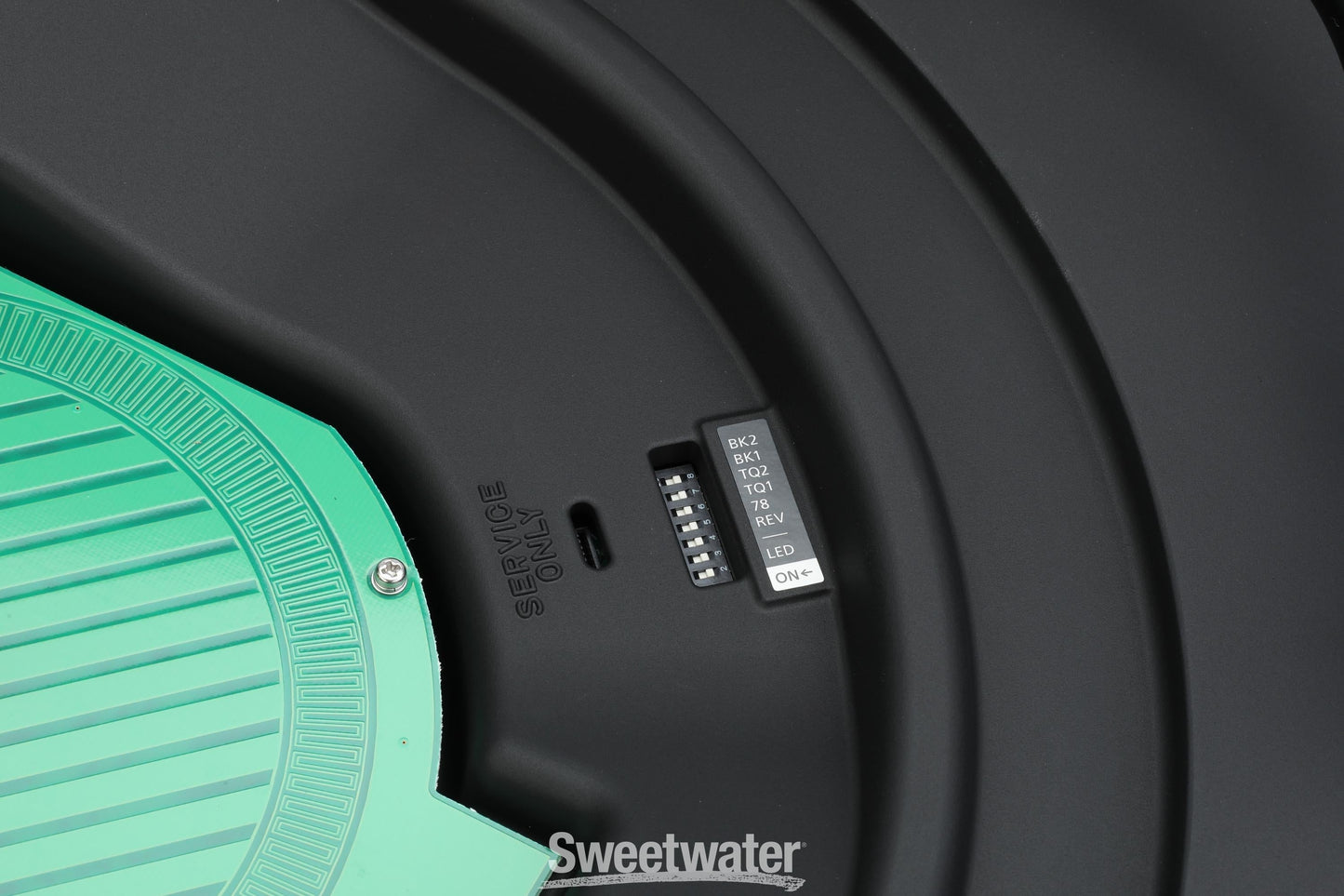 https://media.sweetwater.com/m/products/image/2dcdd83ea2KdDXTIAl4OCCj7jdmrZrlQqL6VxgdA.wm-dw.jpg